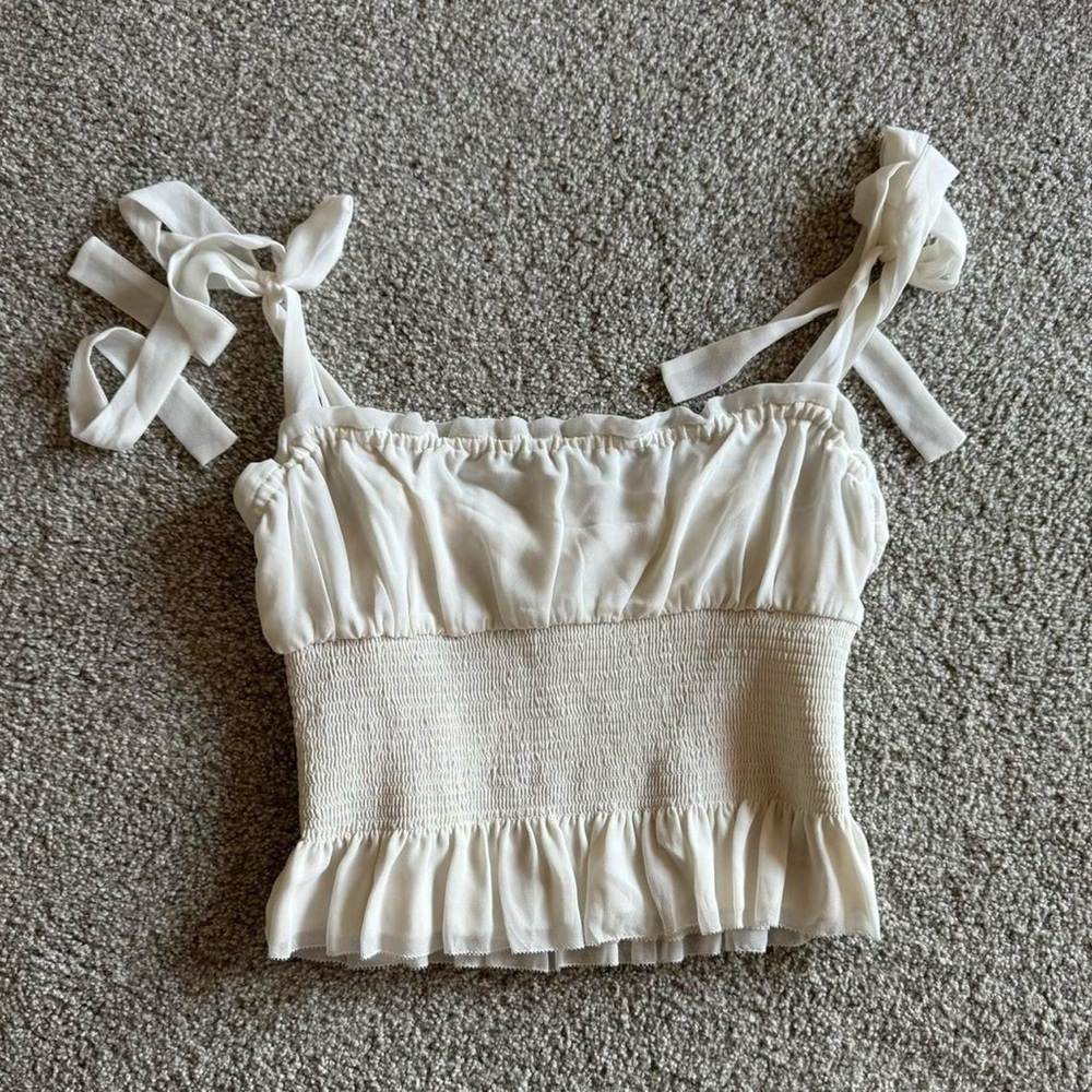 White Aritzia blouse!!